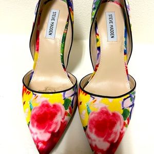 Floral Steve Madden heels, fabric, size 10